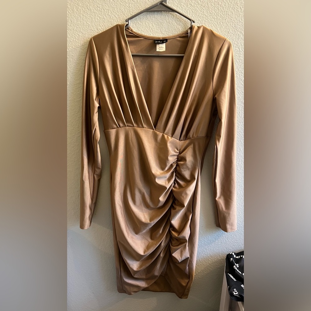 “NEVER WORN” medium gold dress